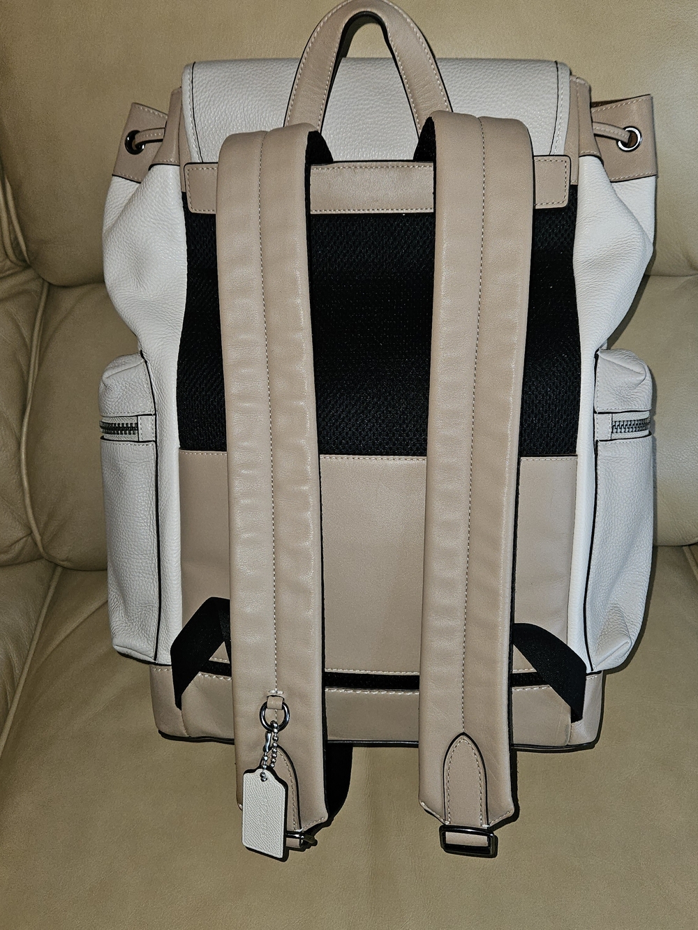 Rare Coach CJ516 Colorblock Sprint Backpack Excellent Condition!!MSRP$750 - Picture 8 of 14